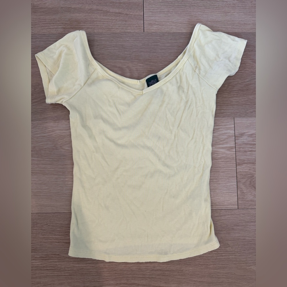 Yellow ribbed top